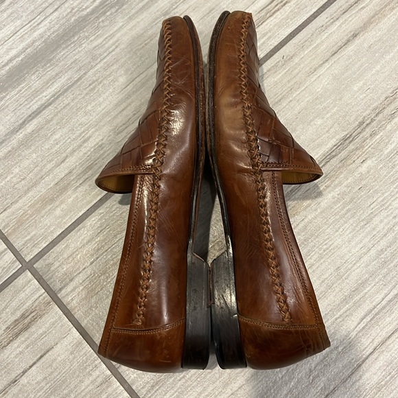 Johnston and Murphy Leather Loafers - Picture 5 of 9